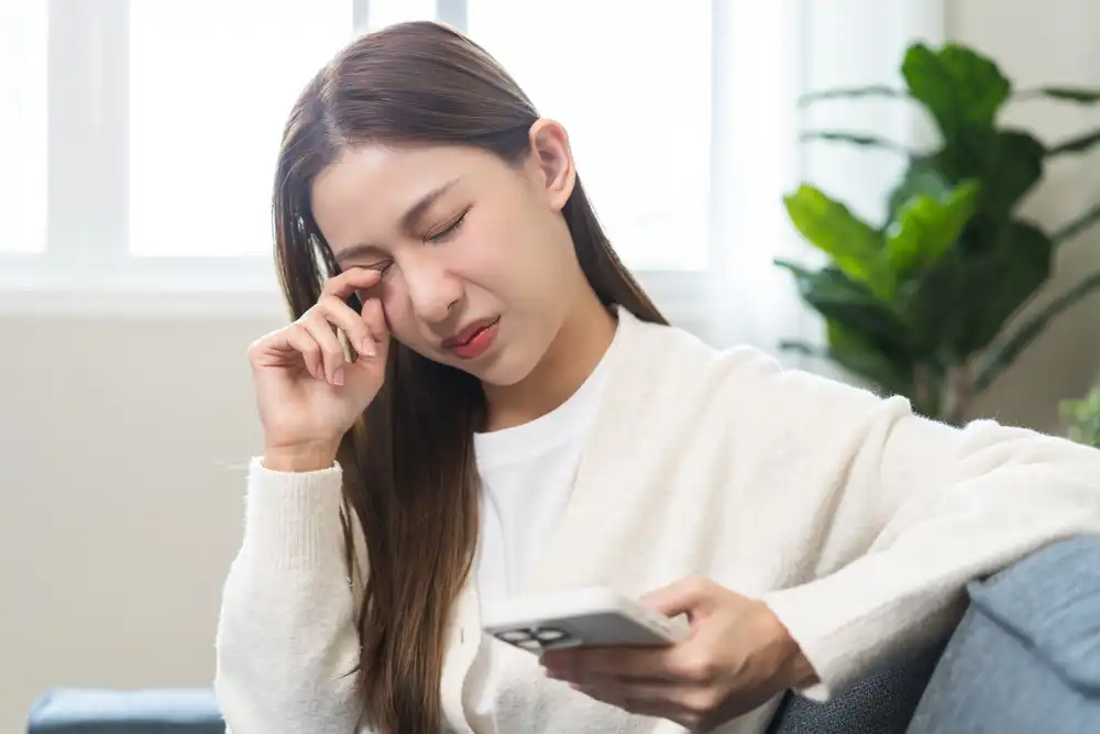 What Causes Dry Eye Symptoms After Vision Correction?